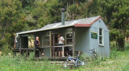 Moerangi back-country hut